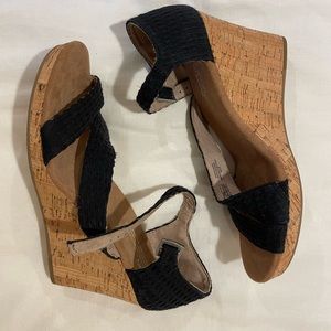 NWOB, Tom’s black wedges. Super comfy, never worn!